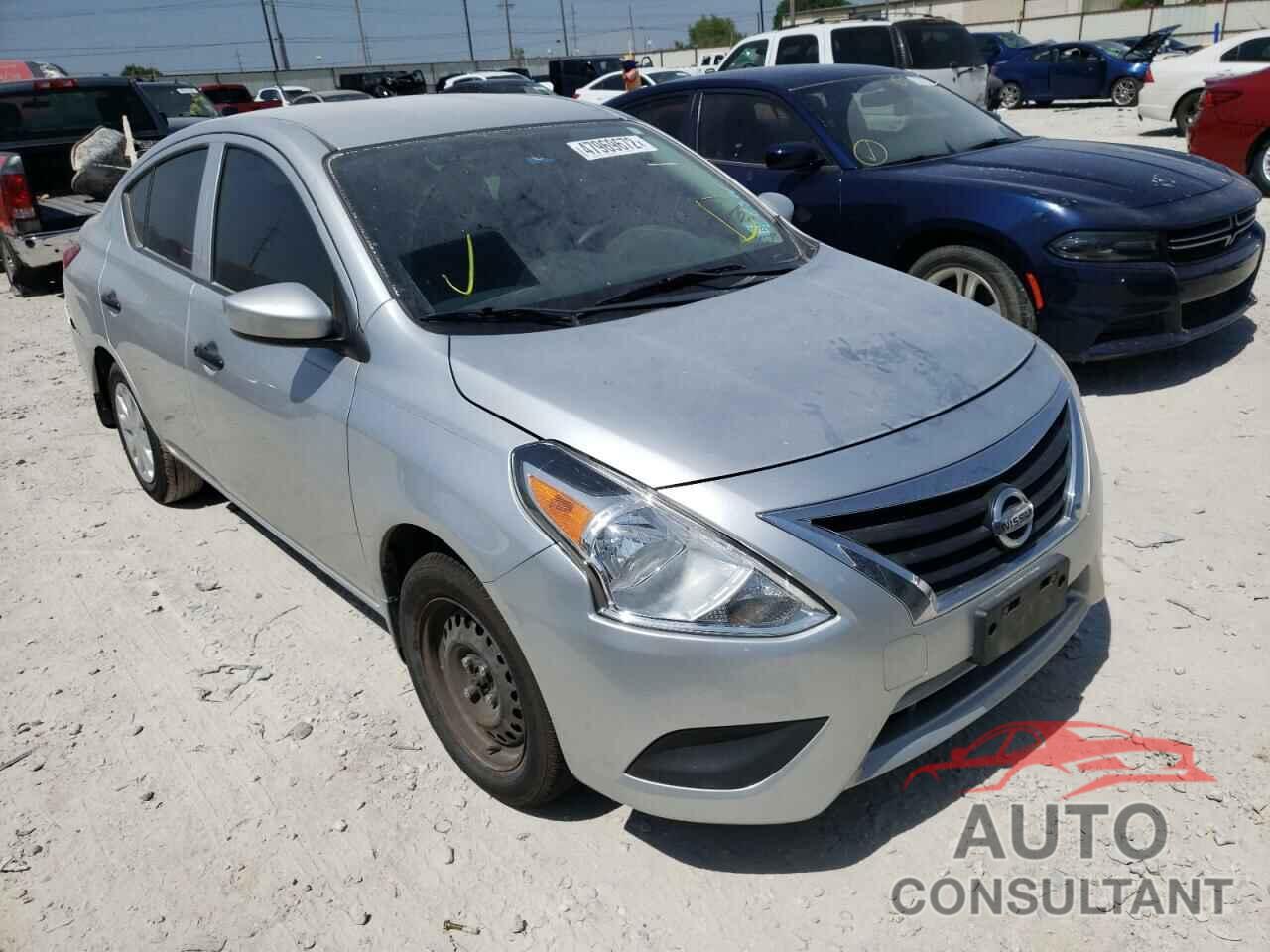 NISSAN VERSA 2017 - 3N1CN7AP2HL903819