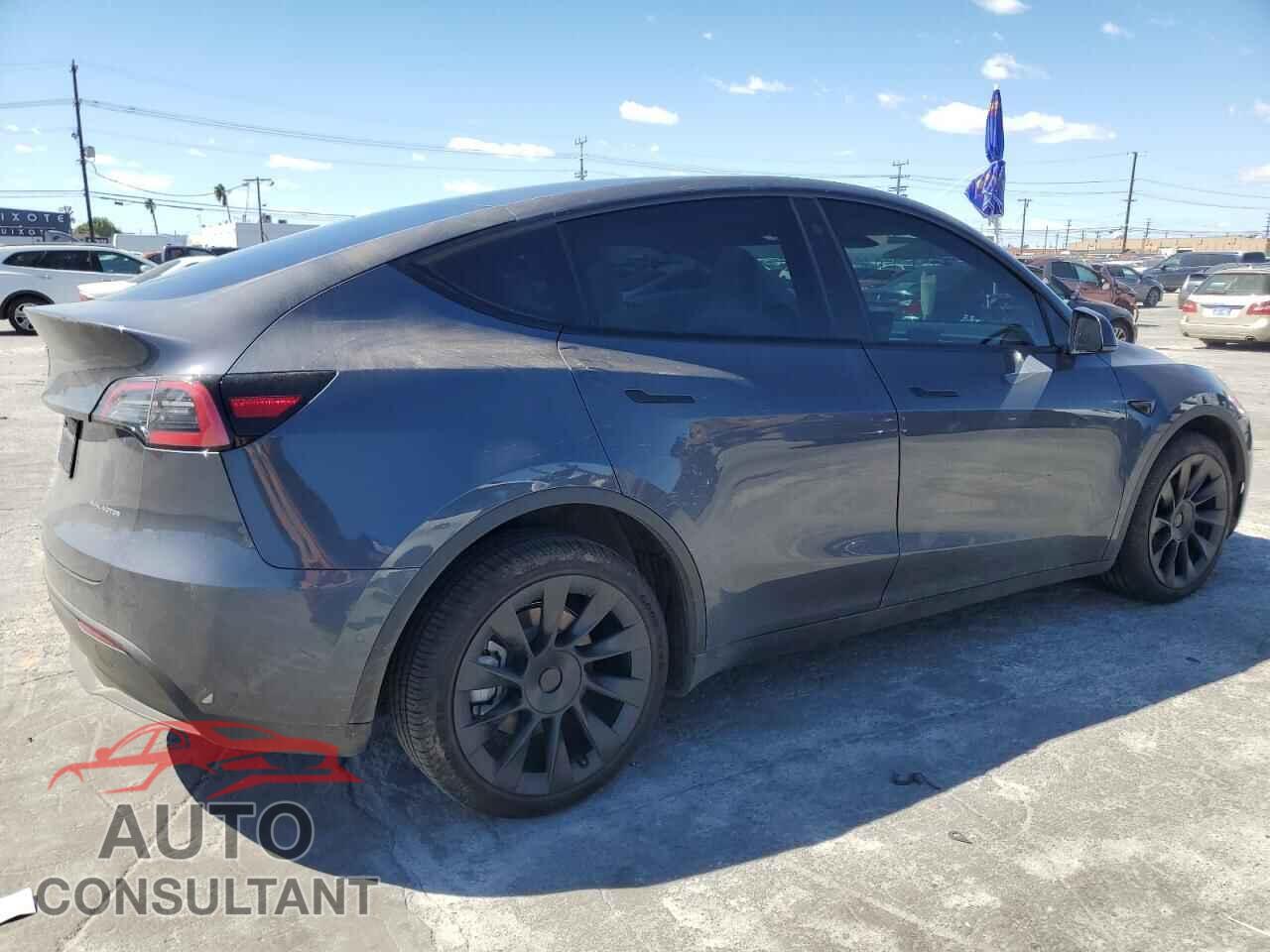 TESLA MODEL Y 2022 - 7SAYGDEE7NF537857