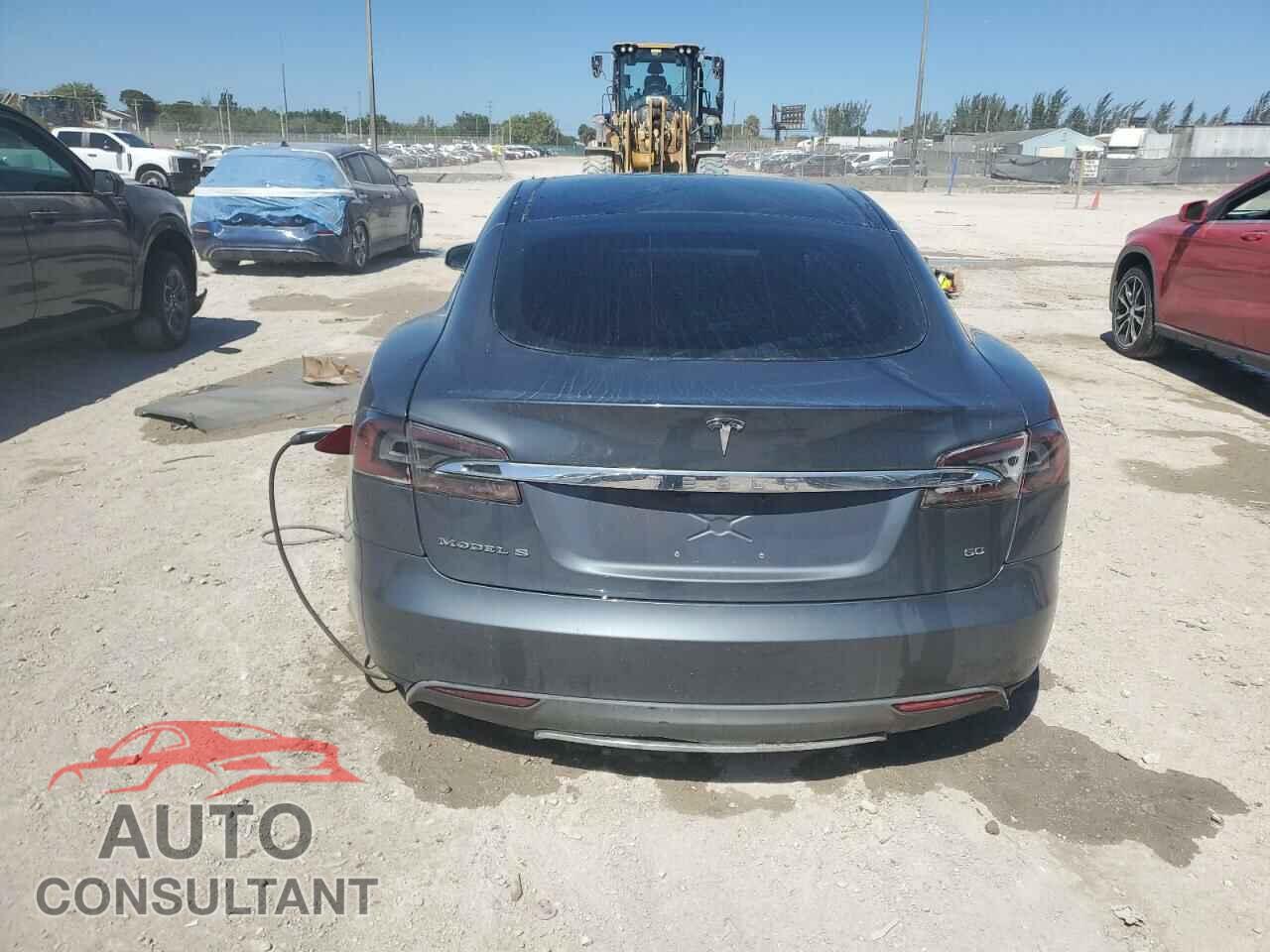TESLA MODEL S 2013 - 5YJSA1AG3DFP13358