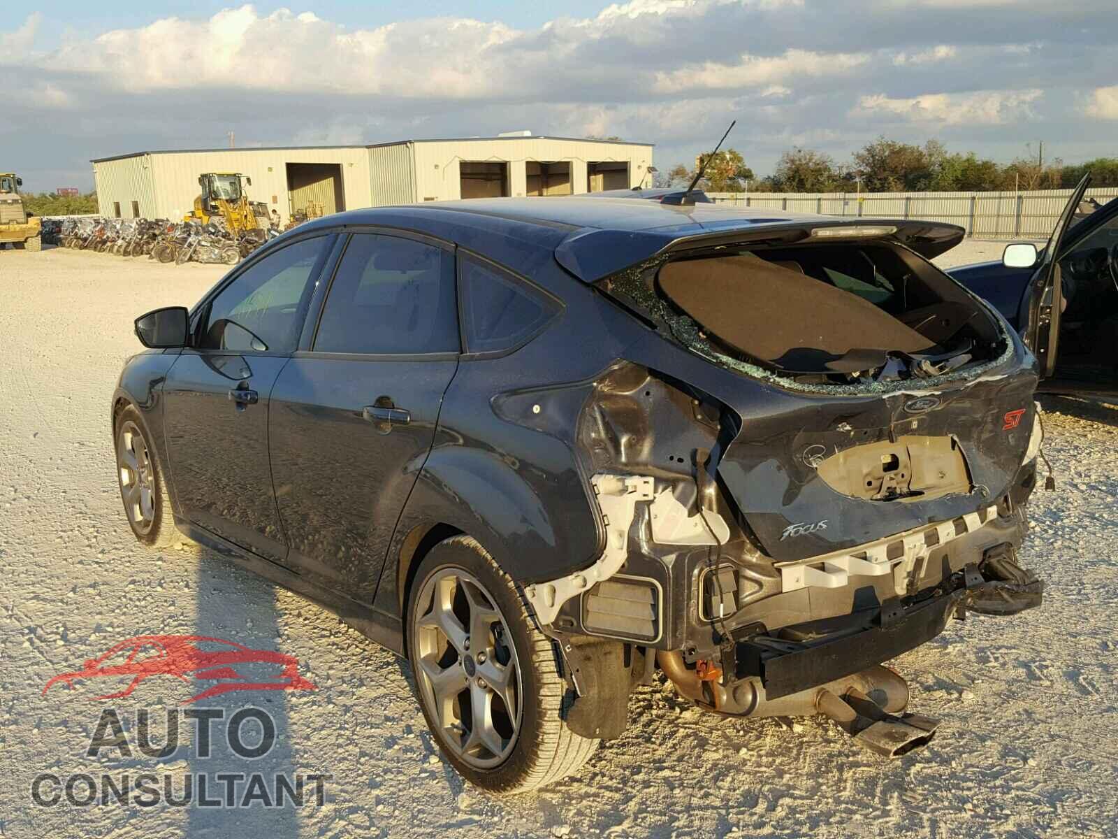 FORD FOCUS 2017 - 1FADP3L91HL204878