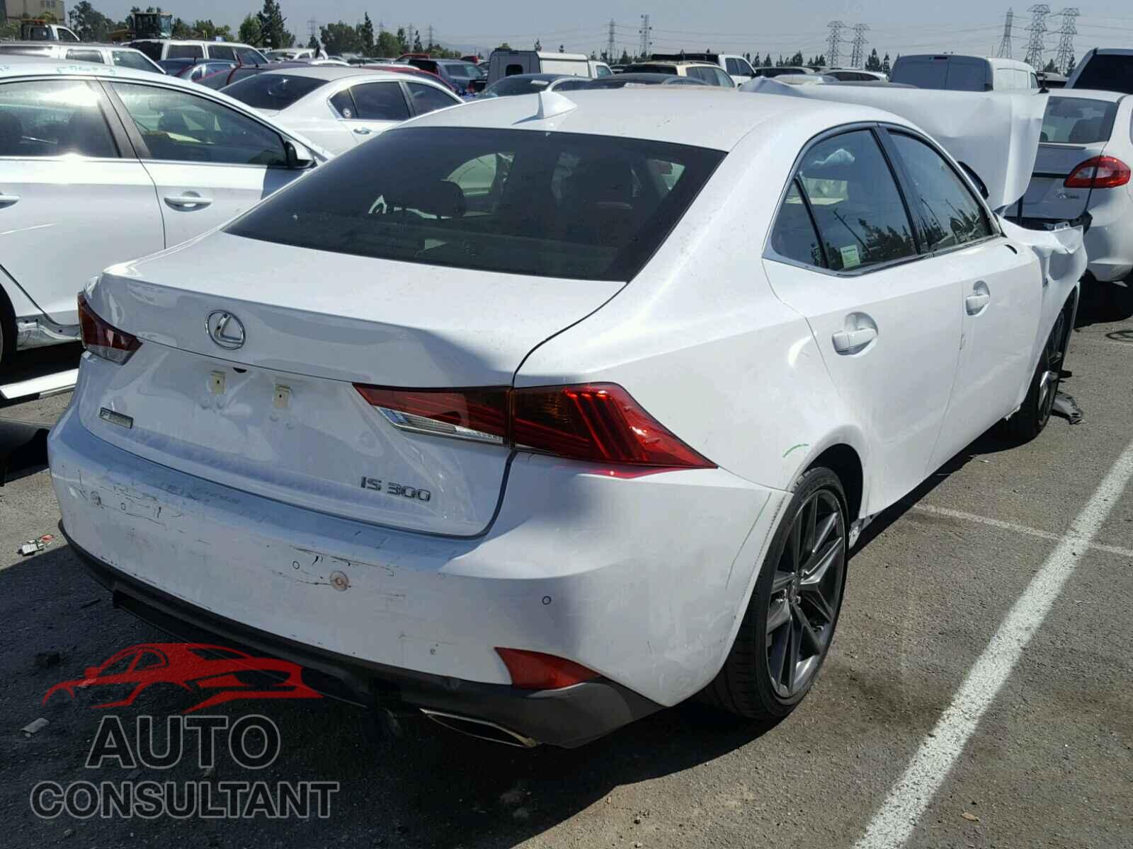 LEXUS IS 2018 - JTHBA1D25J5070250