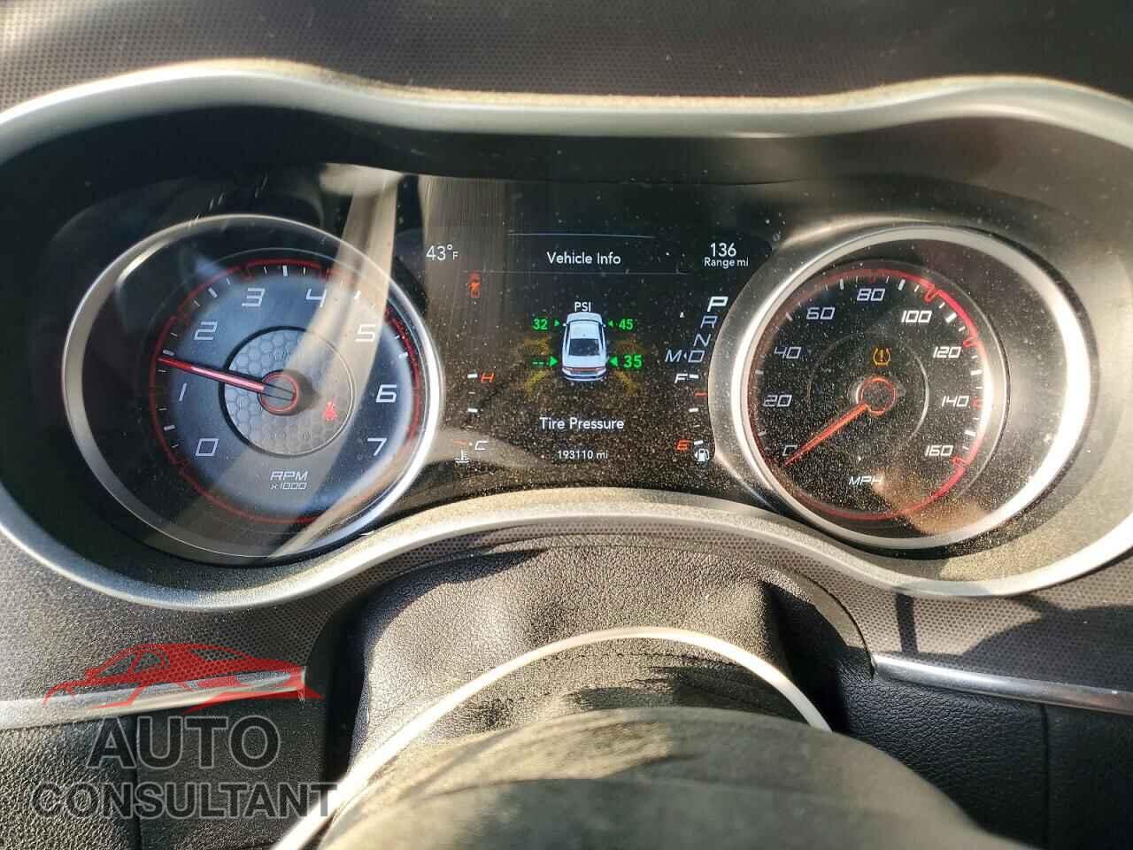 DODGE CHARGER 2017 - 2C3CDXCT8HH528249