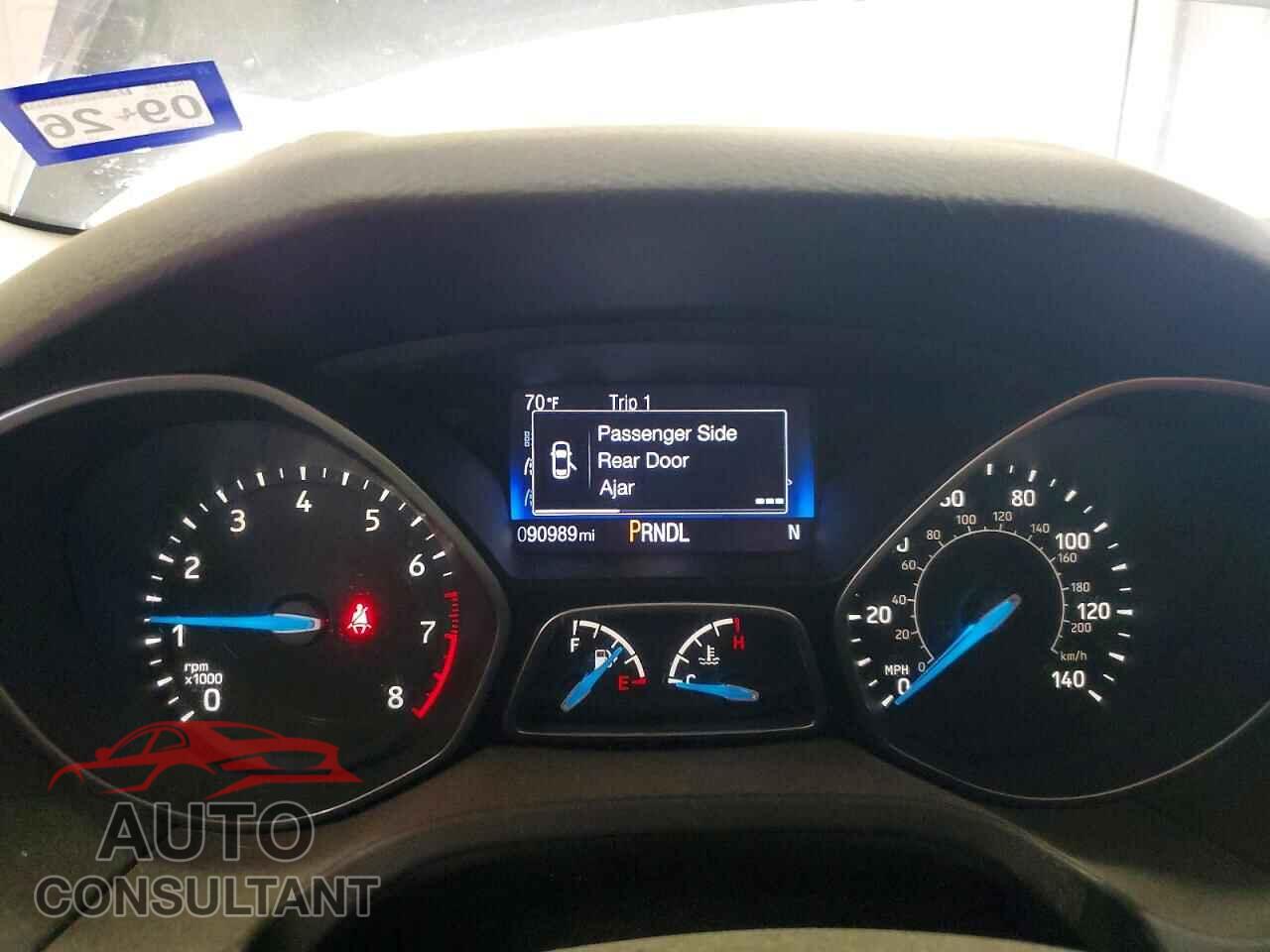 FORD FOCUS 2017 - 1FADP3F28HL222616