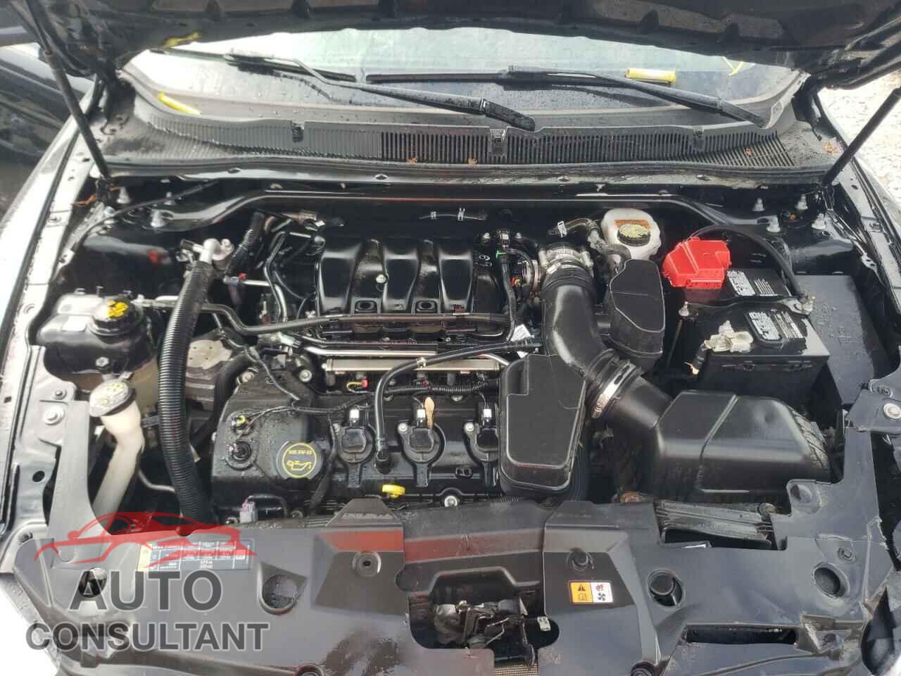FORD TAURUS 2018 - 1FAHP2D80JG138467