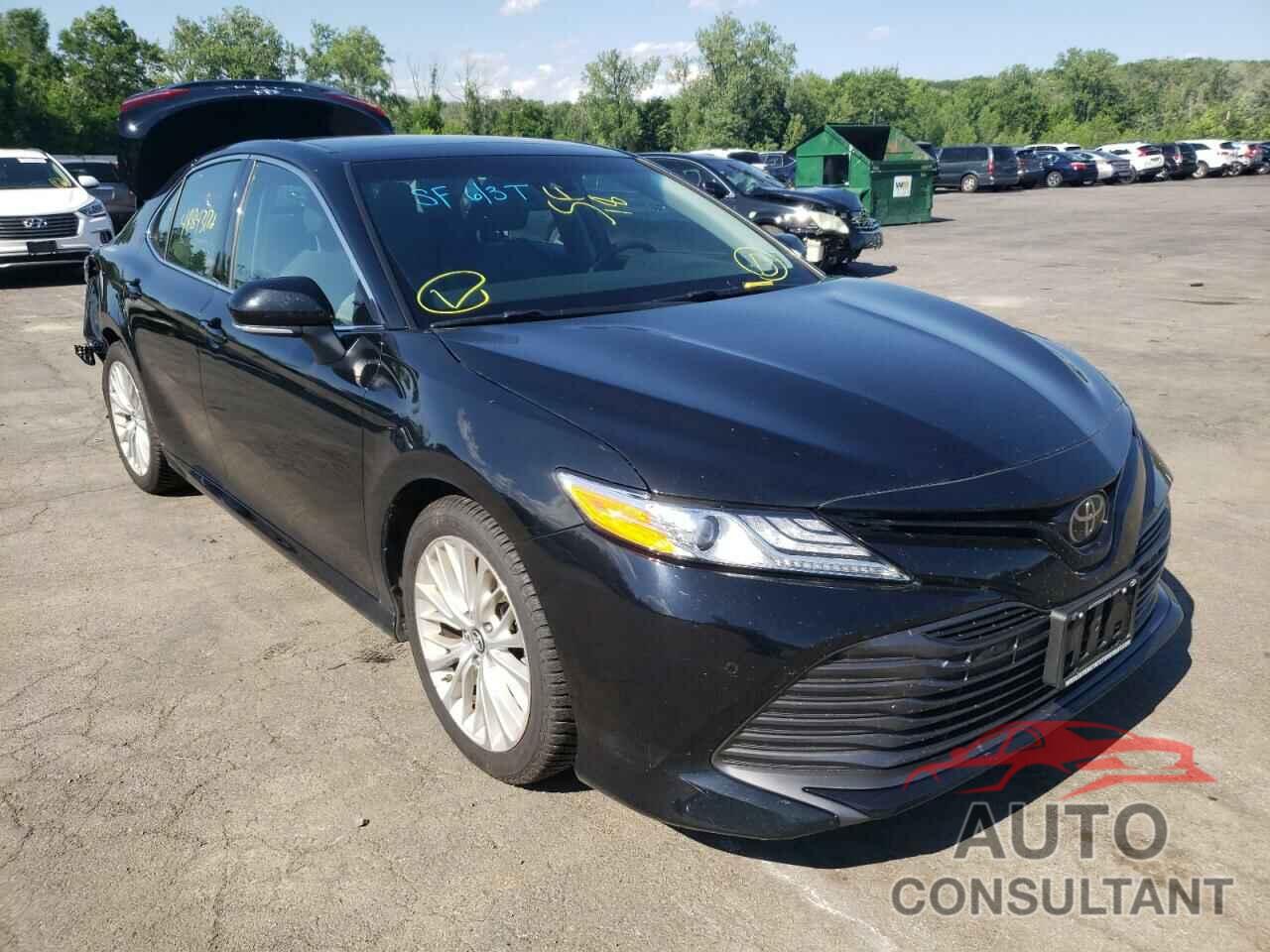 TOYOTA CAMRY 2018 - 4T1B11HKXJU157946