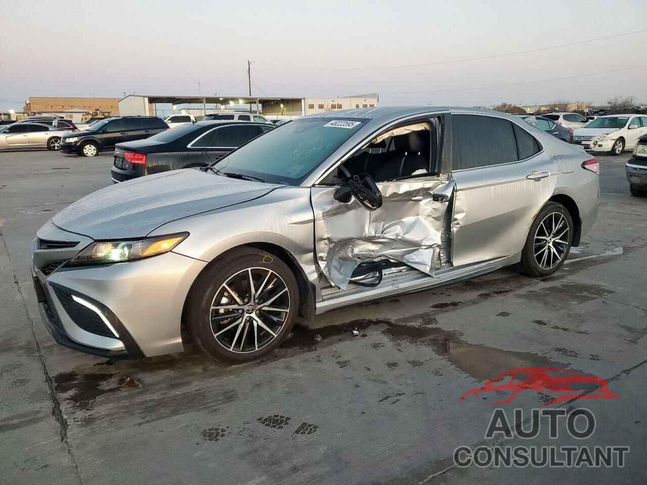 TOYOTA CAMRY 2024 - 4T1G11AK4RU893633