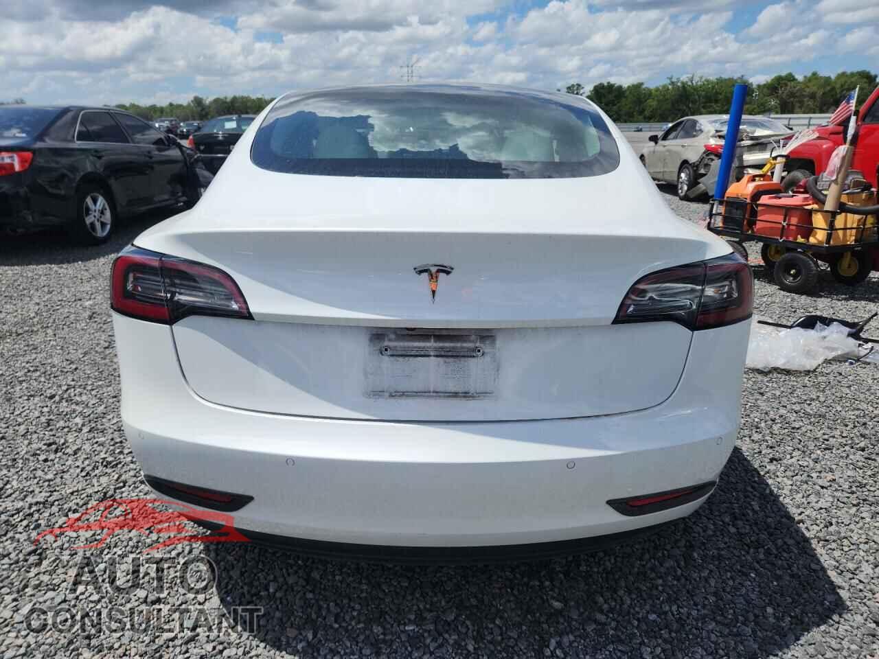 TESLA MODEL 3 2021 - 5YJ3E1EA1MF963650