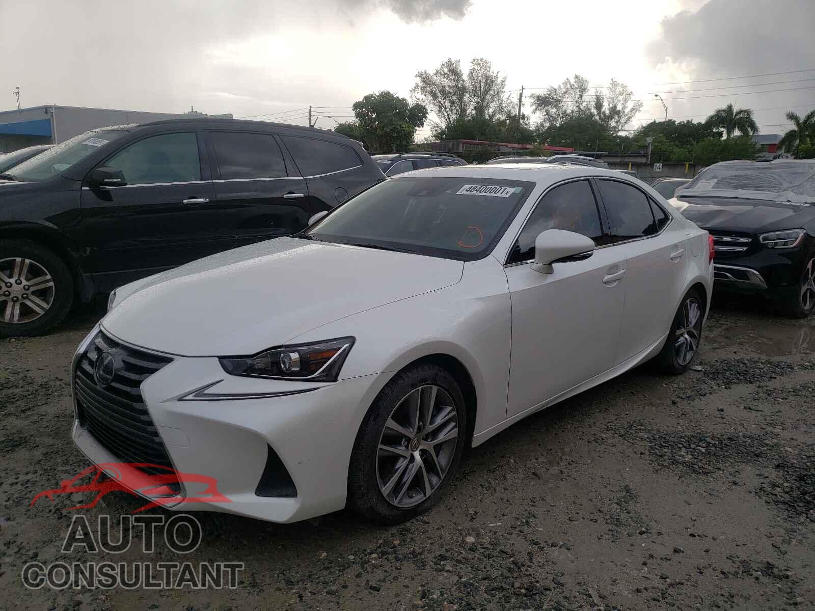 LEXUS IS 2020 - JTHAA1D21L5102710