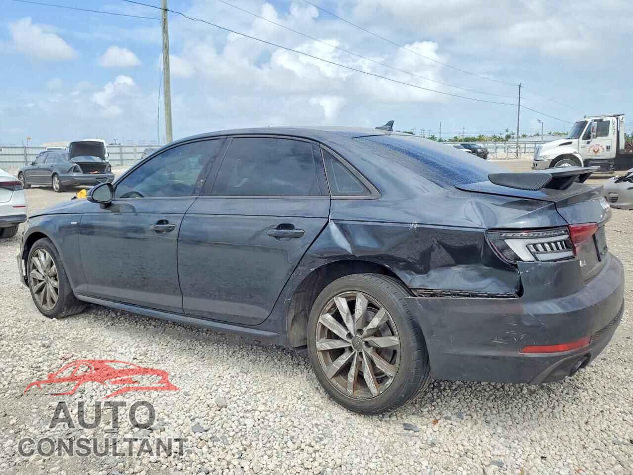 AUDI A4 2018 - WAUKMAF41JA192647