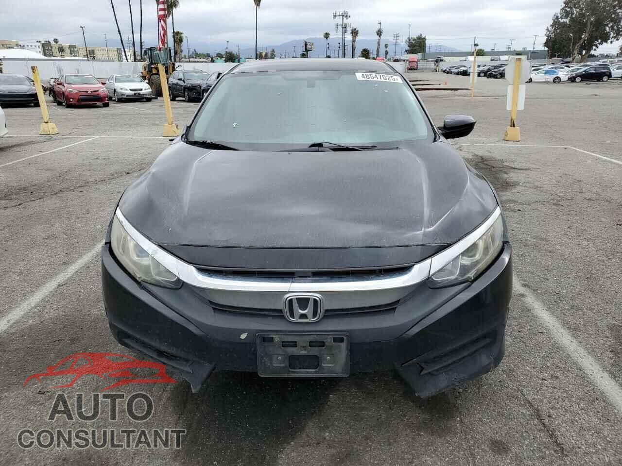 HONDA CIVIC 2017 - 2HGFC2F55HH505959