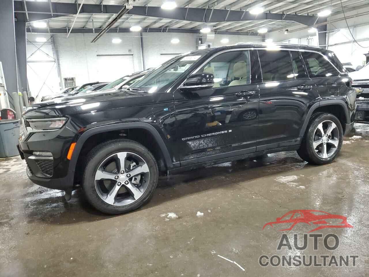 JEEP GRAND CHER 2023 - 1C4RJYB68PC588792