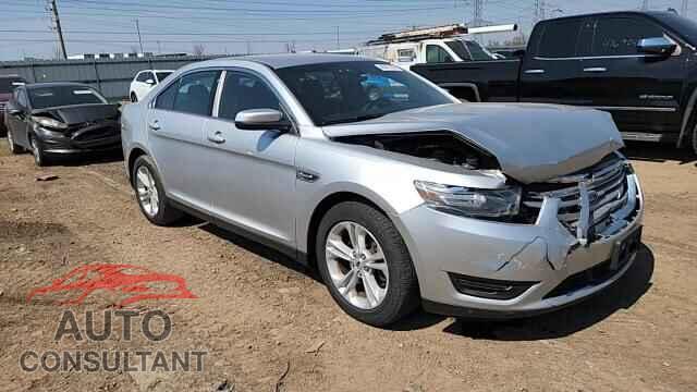 FORD TAURUS 2017 - 1FAHP2E86HG109595