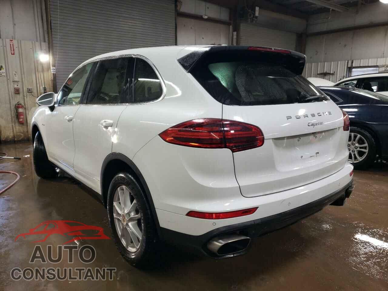 PORSCHE CAYENNE 2015 - WP1AF2A28FLA41058