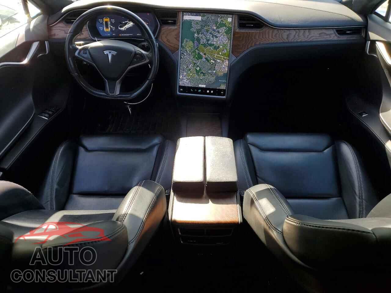 TESLA MODEL S 2019 - 5YJSA1E27KF302959