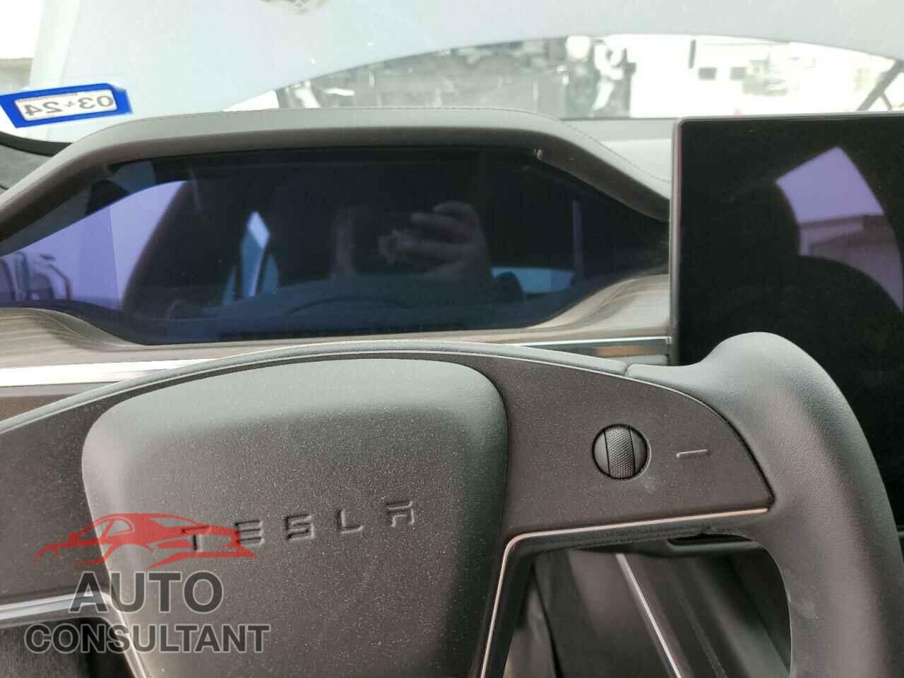 TESLA MODEL S 2021 - 5YJSA1E53MF429608