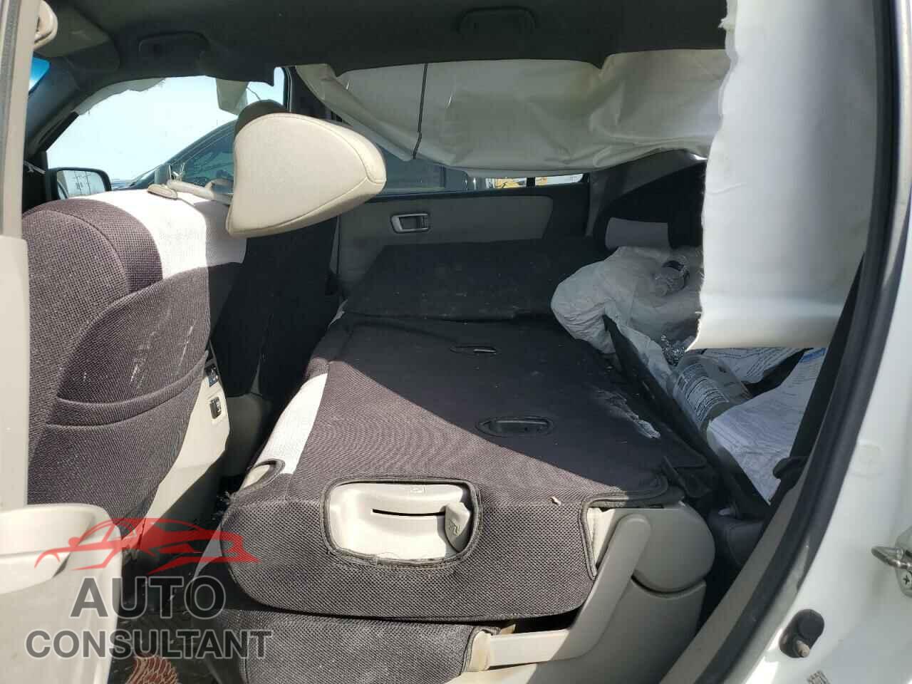 HONDA PILOT 2012 - 5FNYF4H22CB007066