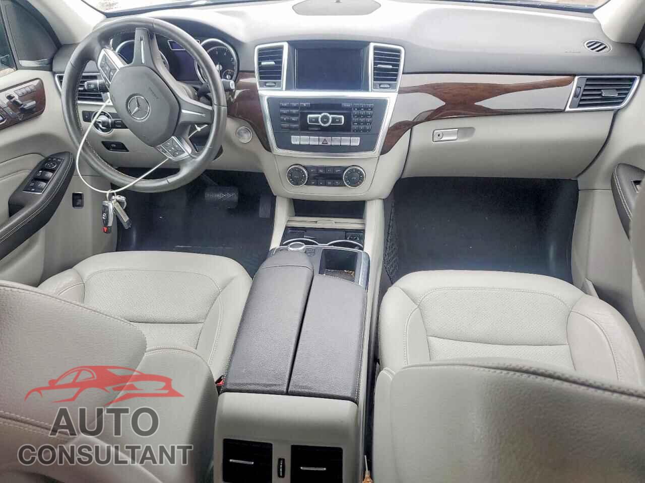 MERCEDES-BENZ M-CLASS 2014 - 4JGDA5HB2EA384264