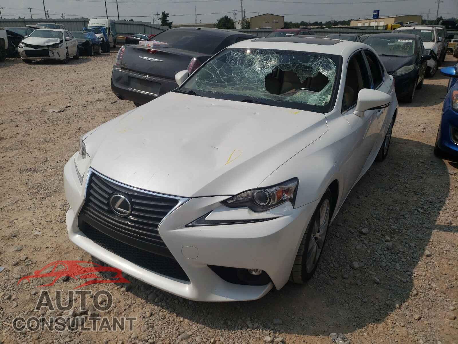 LEXUS IS 2016 - JTHBA1D21G5014413