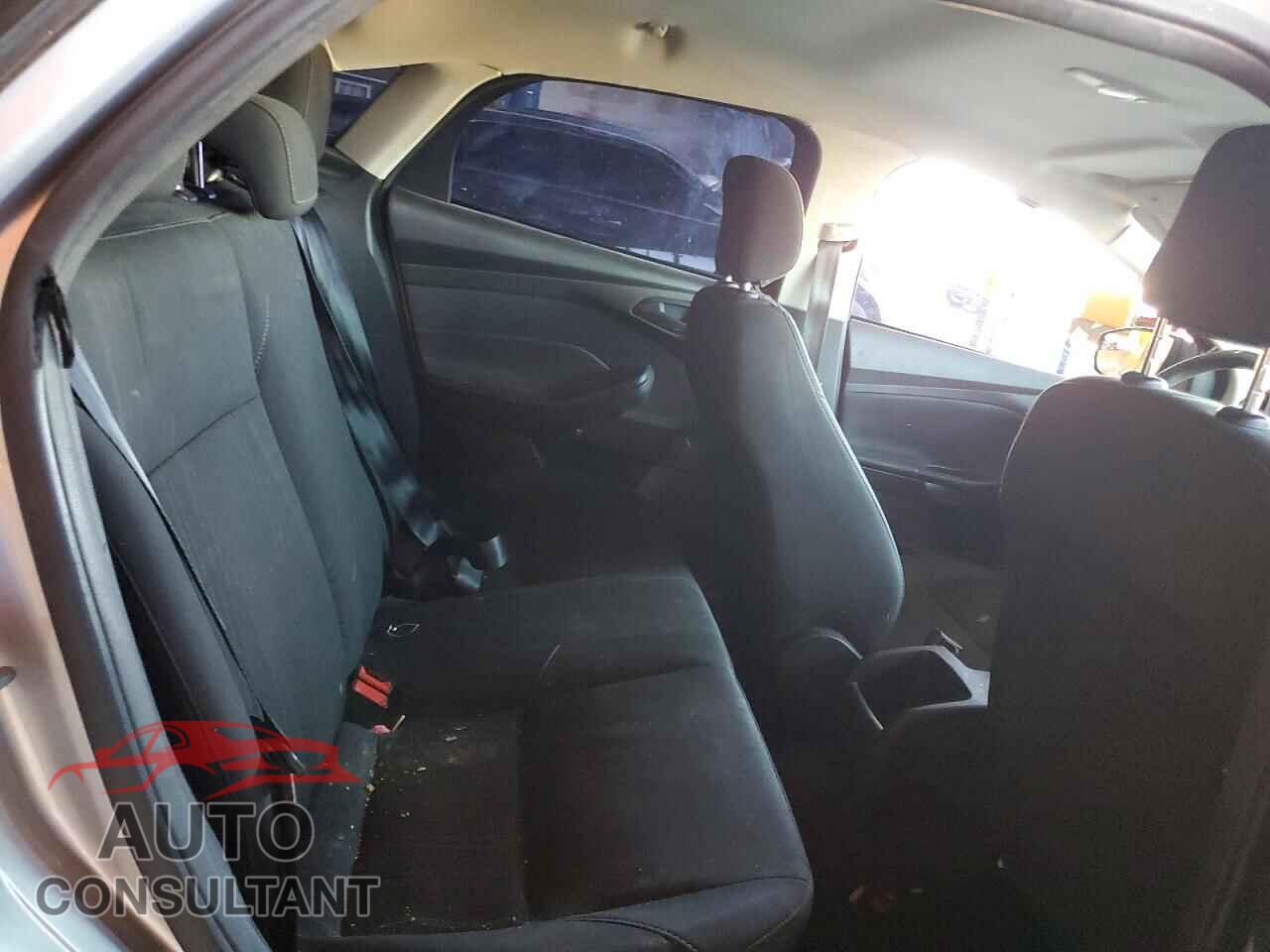 FORD FOCUS 2016 - 1FADP3E23GL297613