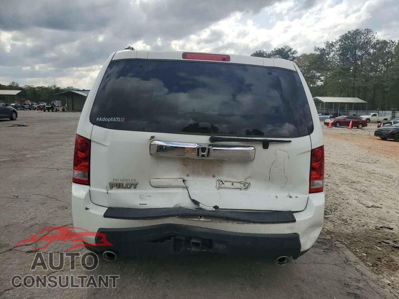 HONDA PILOT 2011 - 5FNYF3H56BB052692
