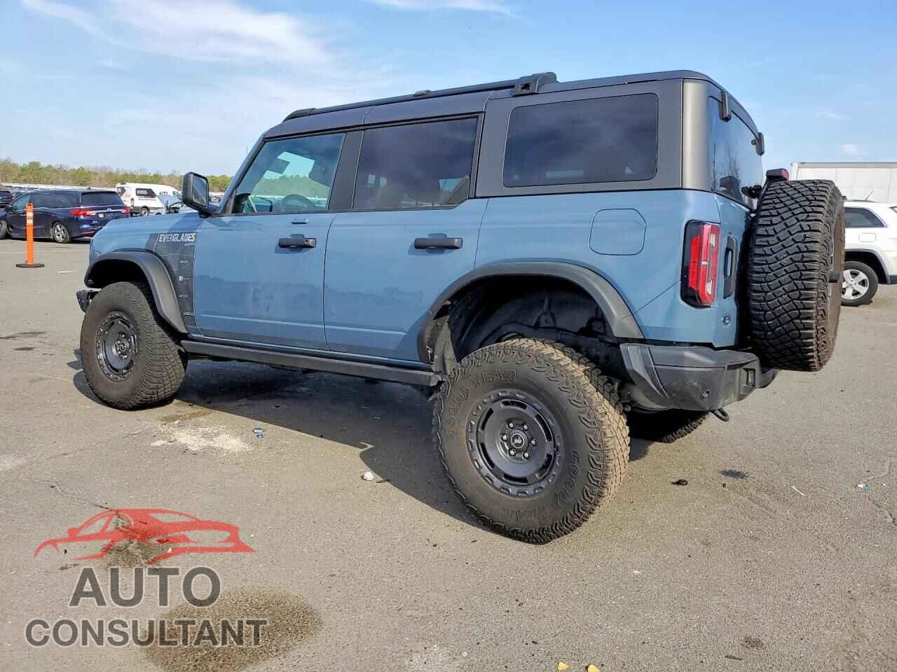 FORD BRONCO 2023 - 1FMEE5DH5PLA90481