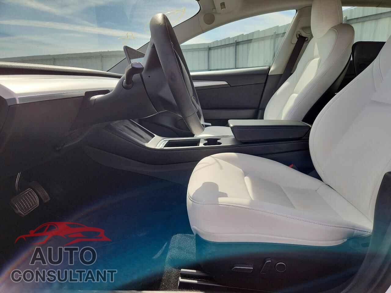 TESLA MODEL 3 2021 - 5YJ3E1EA7MF082841