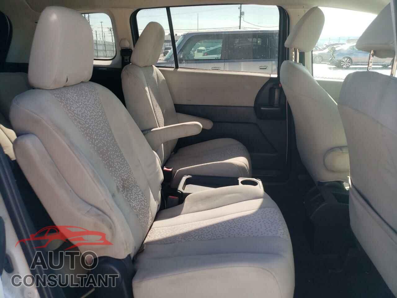 MAZDA 5 2012 - JM1CW2BL9C0103114