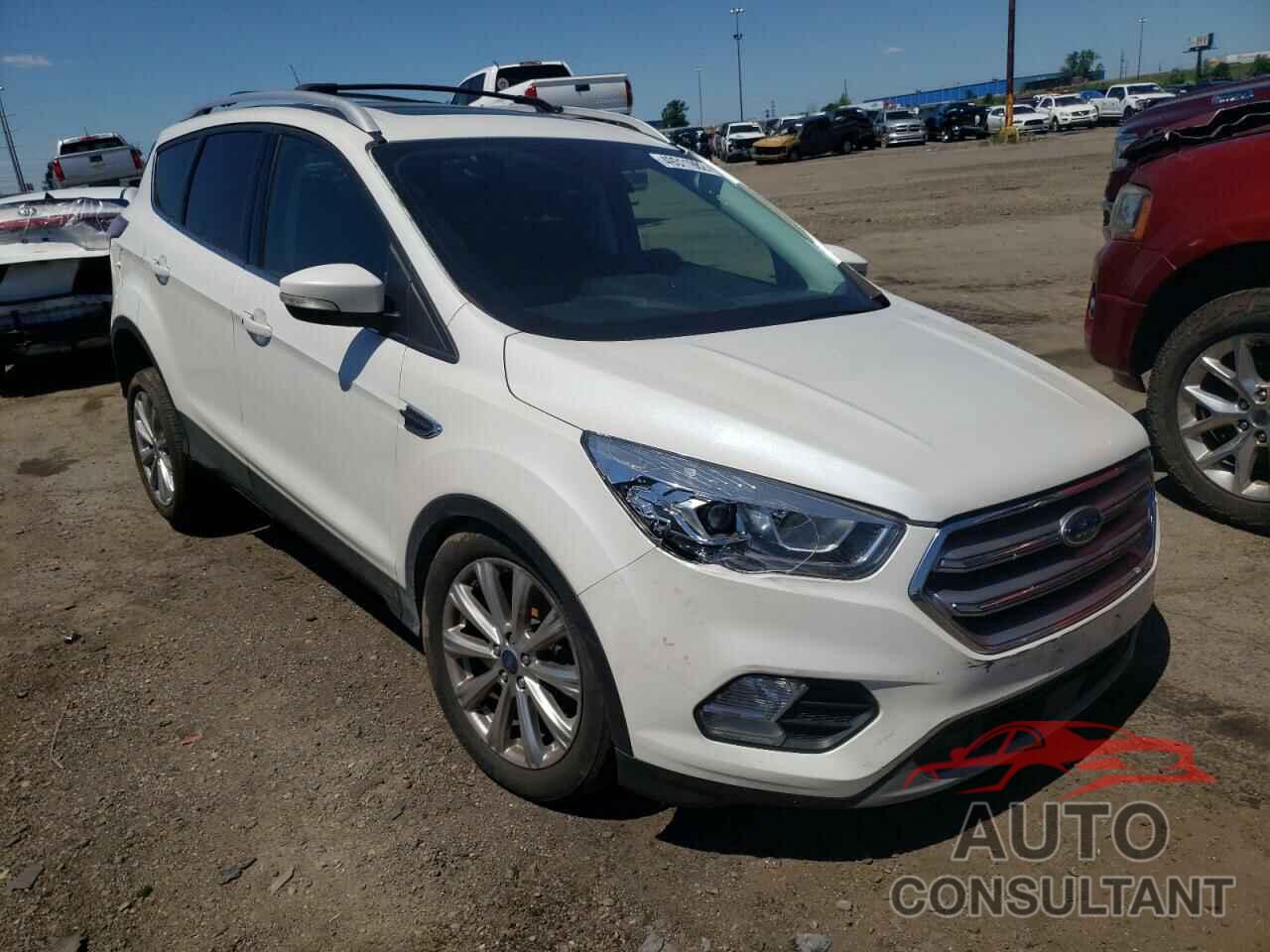 FORD ESCAPE 2017 - 1FMCU9J94HUA07892