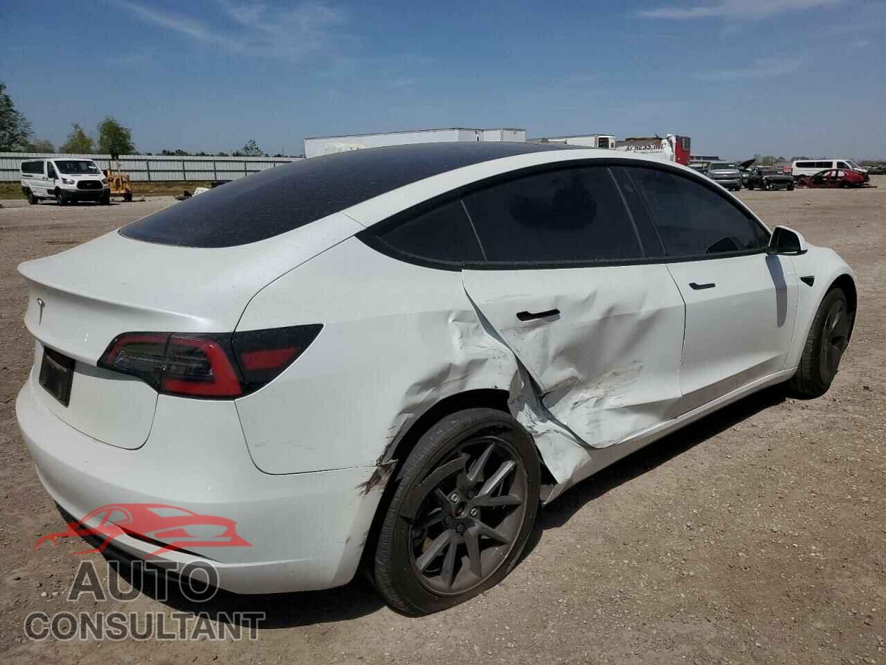 TESLA MODEL 3 2023 - 5YJ3E1EAXPF542417