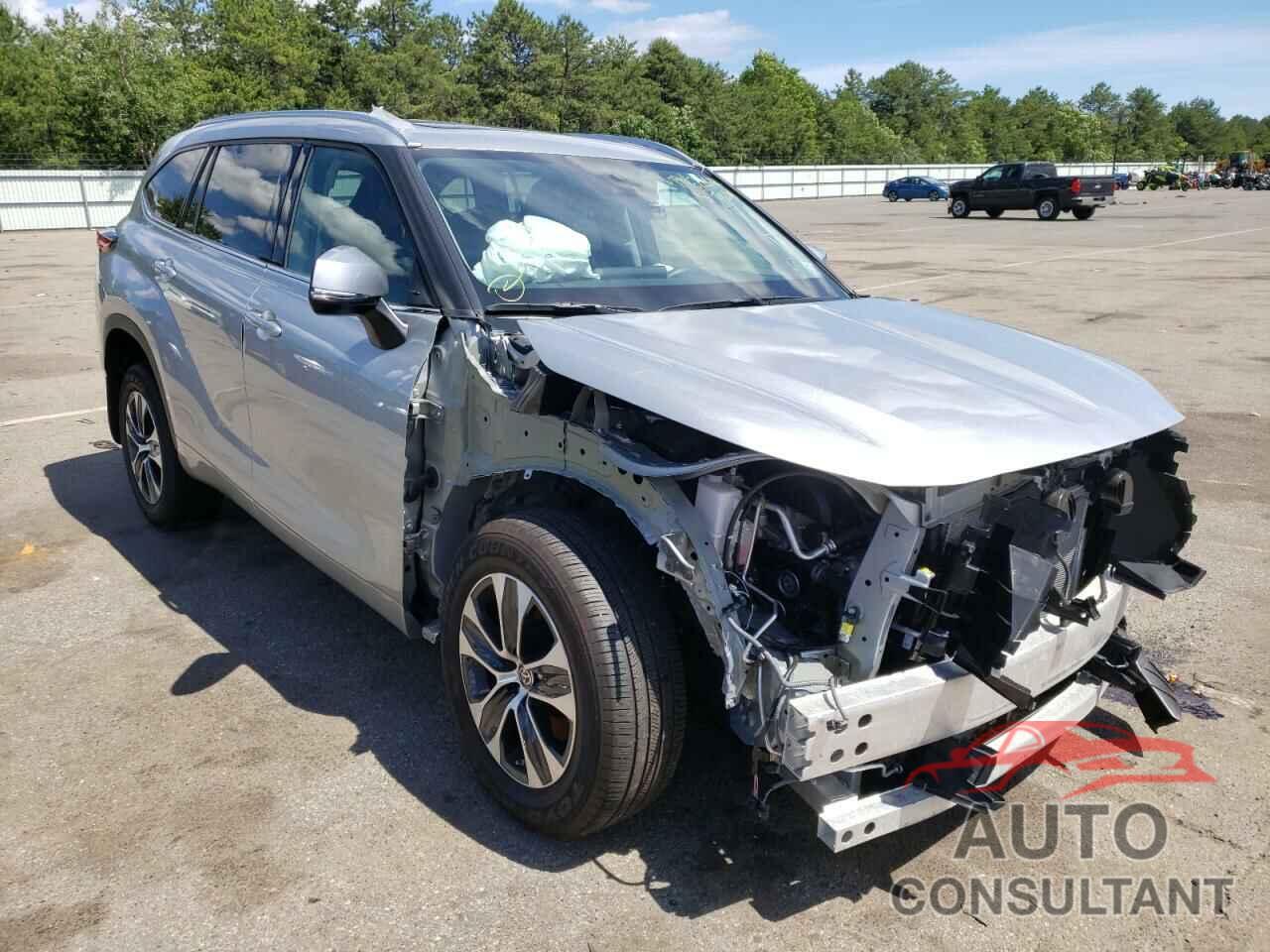 TOYOTA HIGHLANDER 2021 - 5TDGZRBH7MS548124