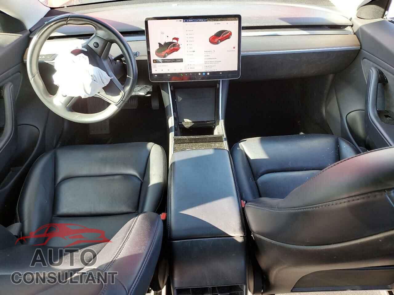 TESLA MODEL 3 2018 - 5YJ3E1EA9JF037704