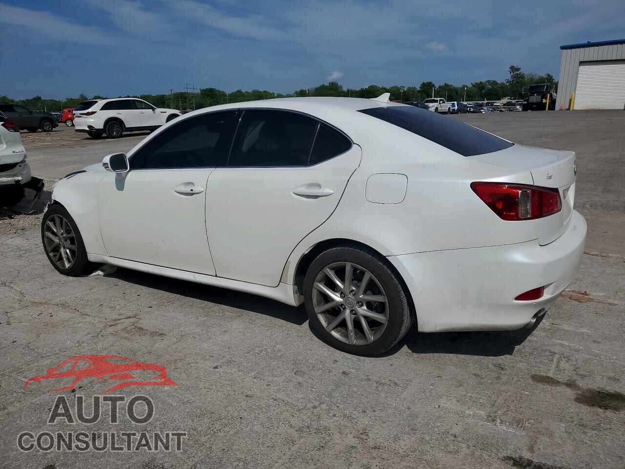 LEXUS IS 2013 - JTHCF5C21D5063038