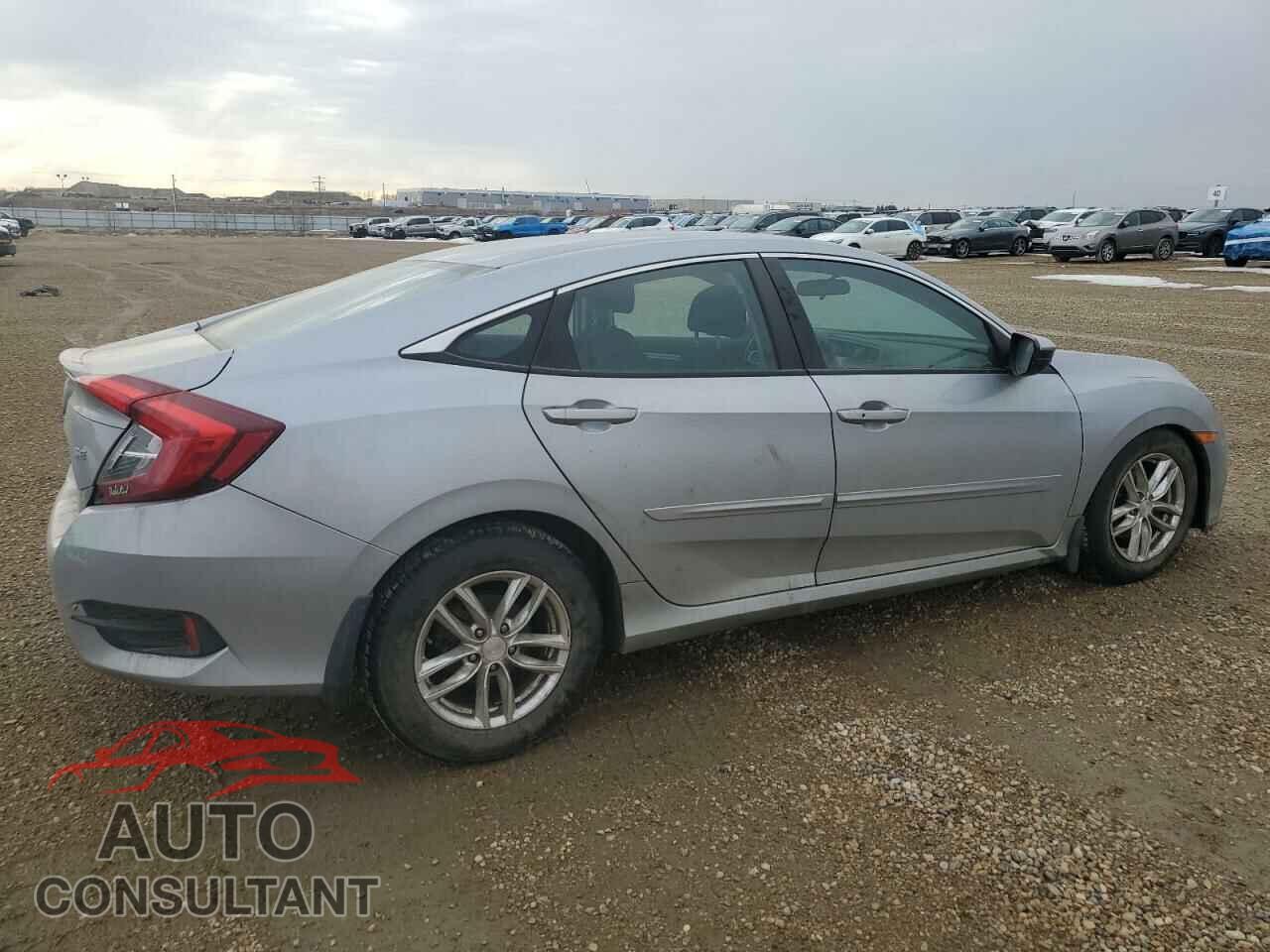 HONDA CIVIC 2018 - 2HGFC2F60JH020773