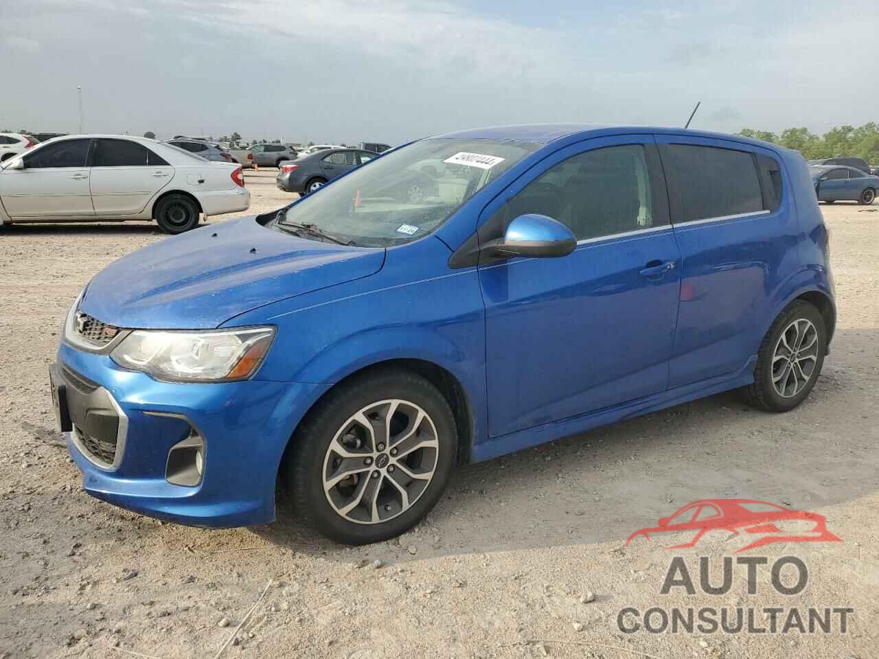 CHEVROLET SONIC 2018 - 1G1JD6SB8J4103762