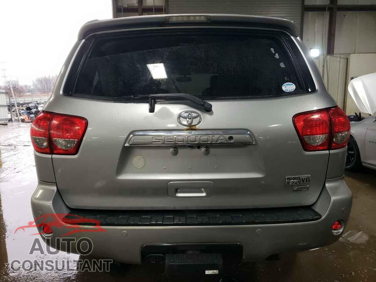 TOYOTA SEQUOIA 2011 - 5TDDW5G14BS044210