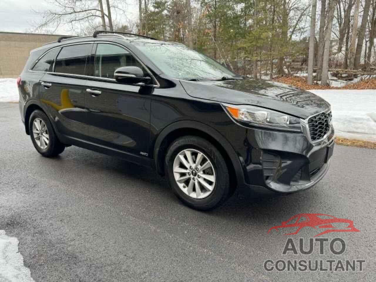 KIA SORENTO 2019 - 5XYPGDA57KG456232