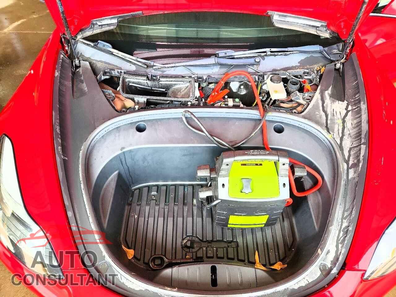TESLA MODEL 3 2023 - 5YJ3E1EA3PF449982