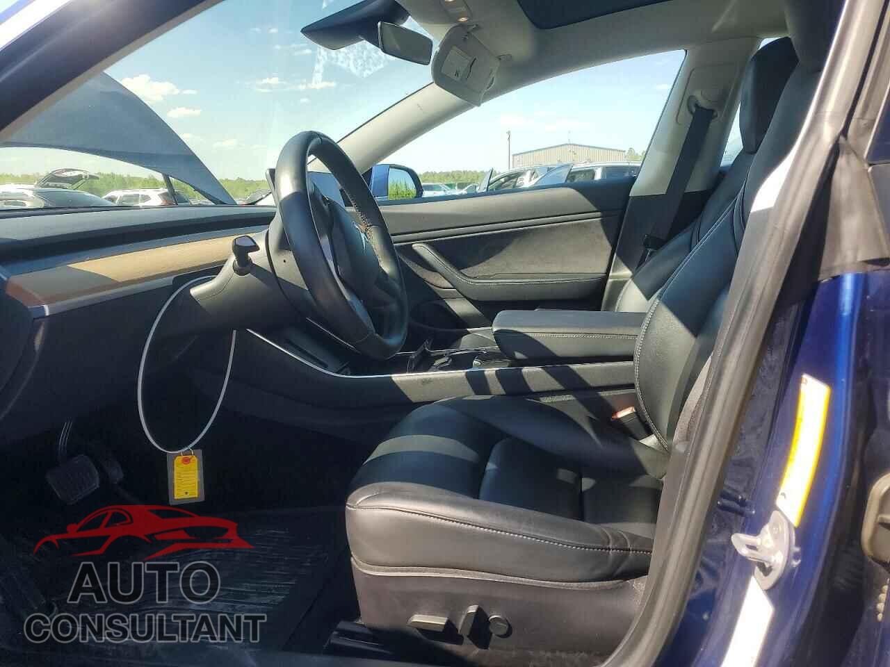 TESLA MODEL 3 2019 - 5YJ3E1EA3KF311528