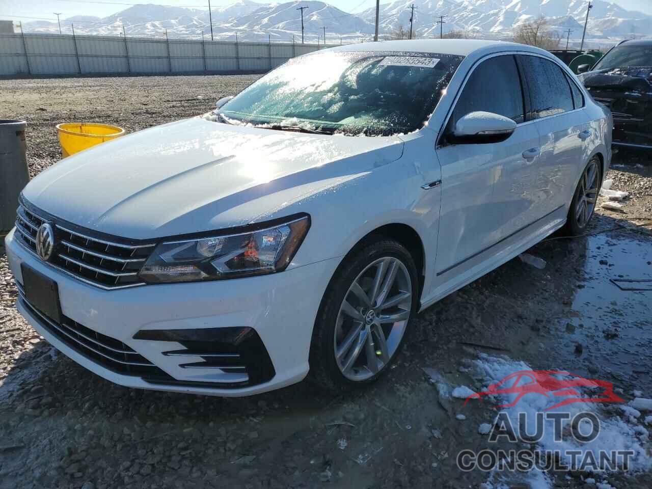 VOLKSWAGEN PASSAT 2017 - 1VWDT7A37HC068233