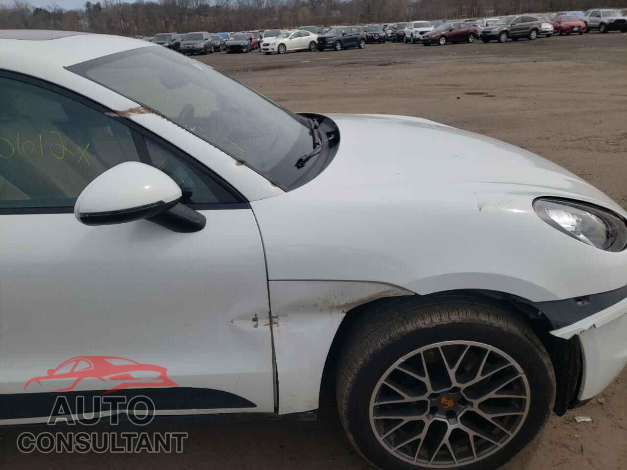 PORSCHE MACAN 2017 - WP1AA2A53HLB82812