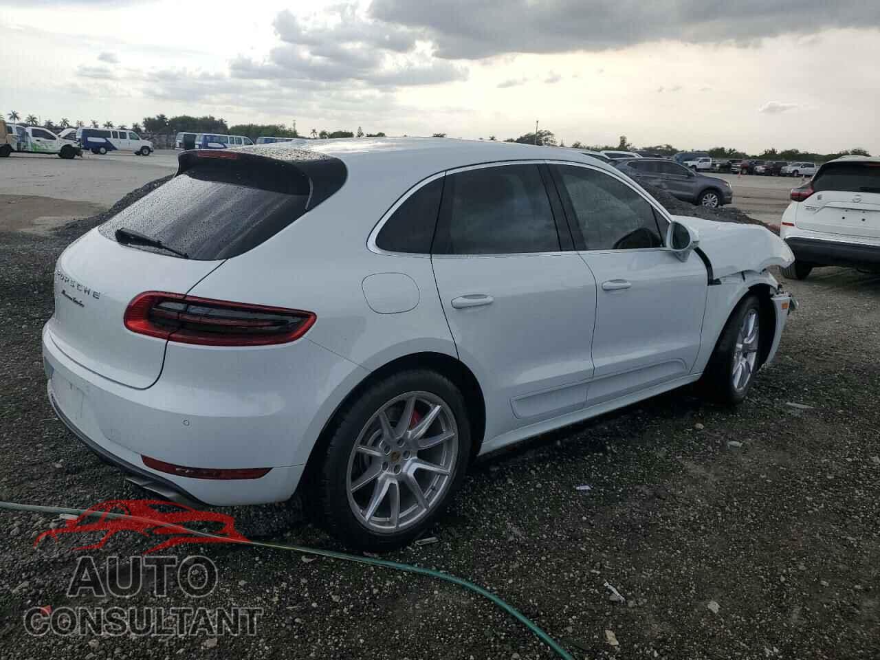 PORSCHE MACAN 2016 - WP1AF2A52GLB90464