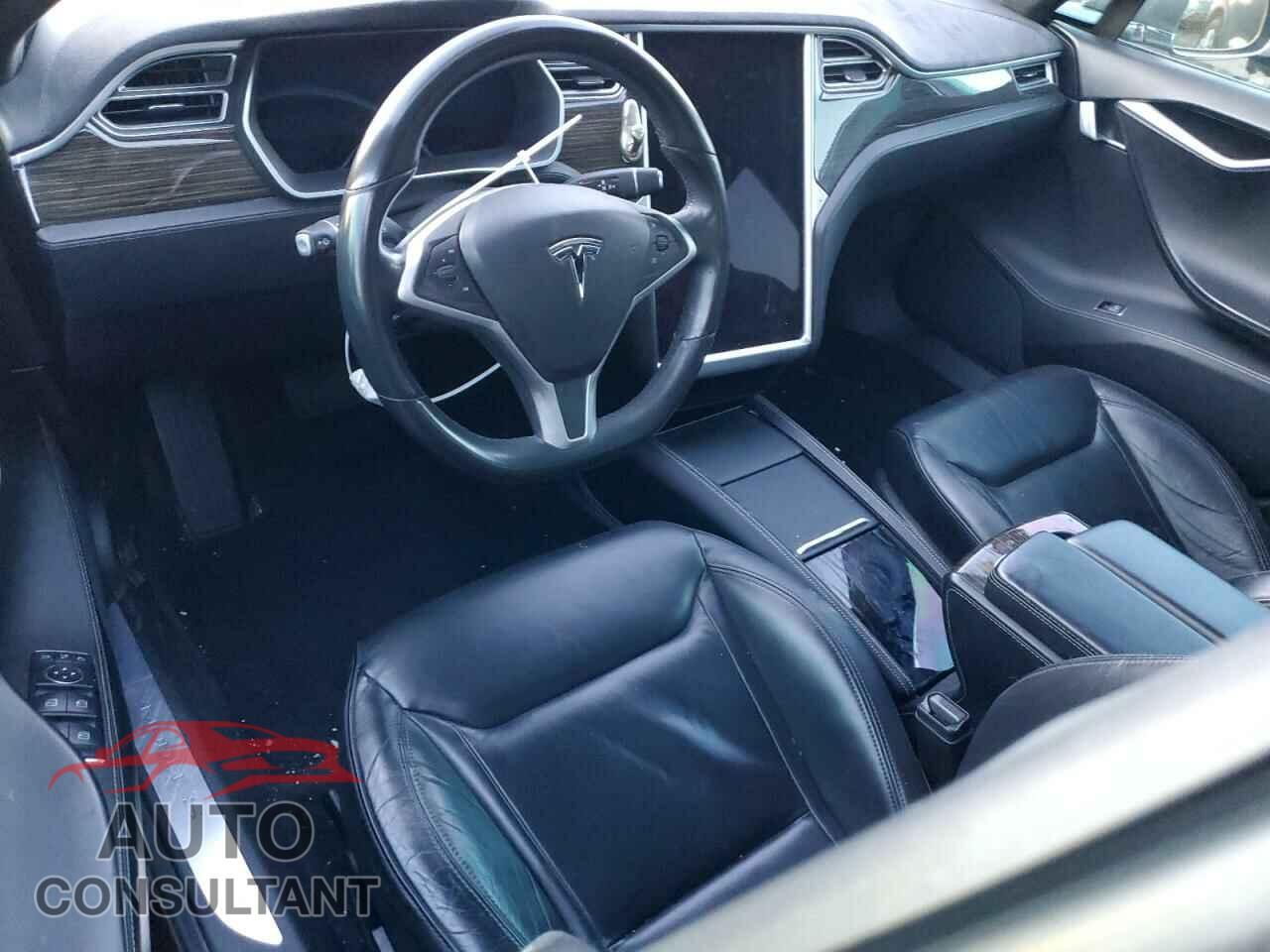 TESLA MODEL S 2015 - 5YJSA1E24FF115121