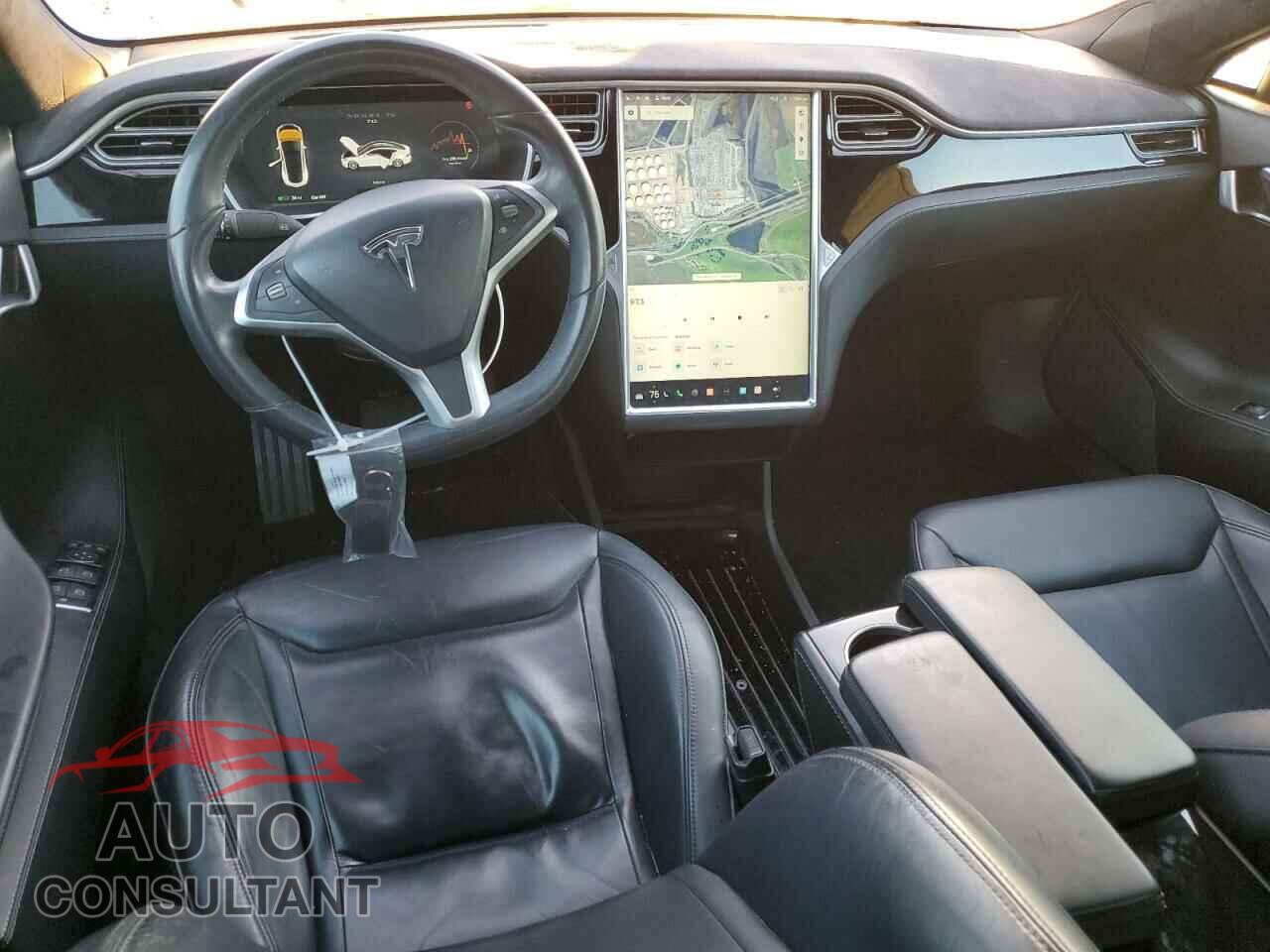 TESLA MODEL S 2015 - 5YJSA1E11FF114399