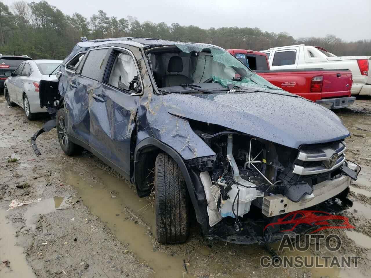 TOYOTA HIGHLANDER 2019 - 5TDJZRFH8KS702899