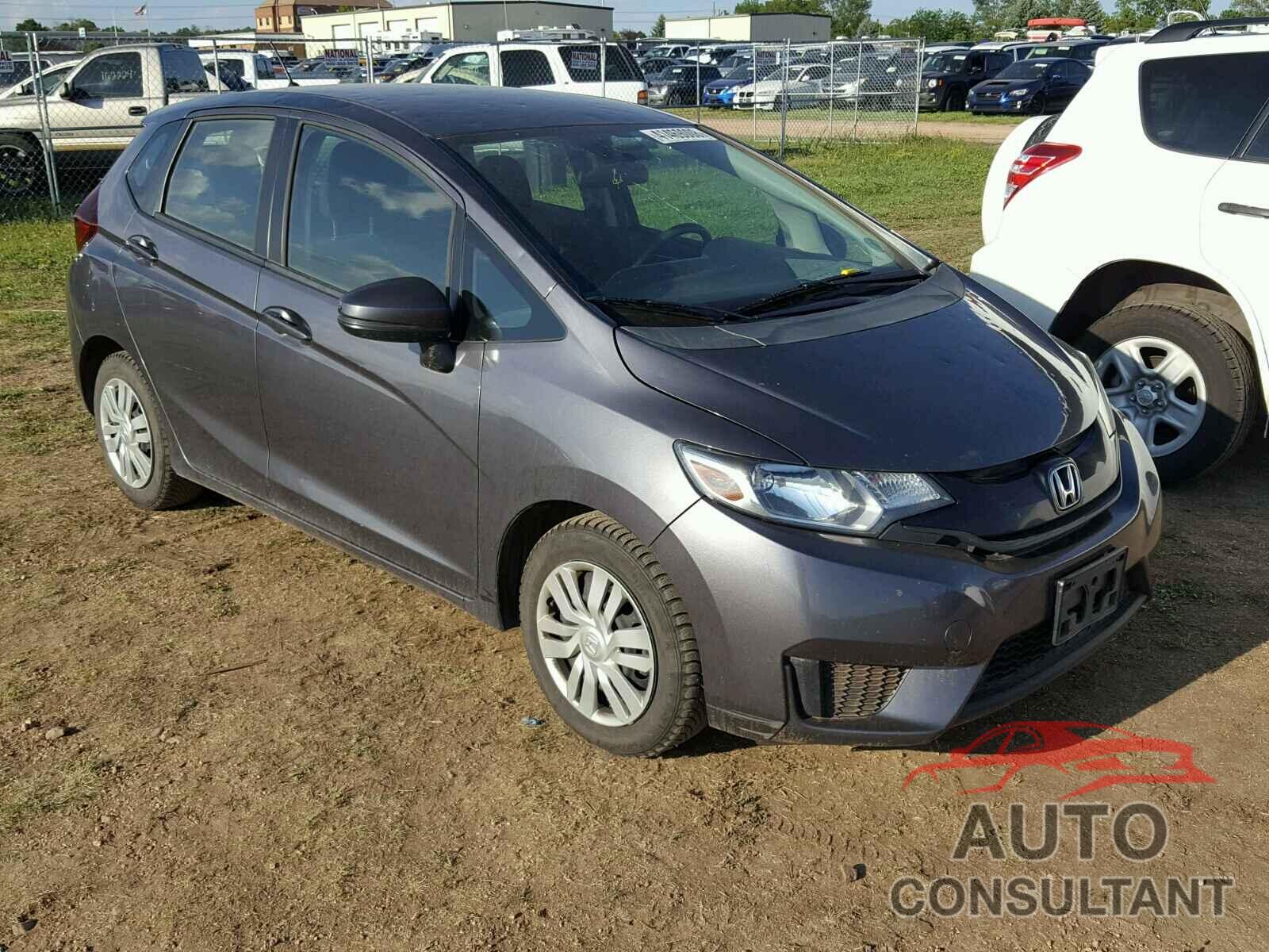 HONDA FIT 2015 - 3HGGK5G55FM784819