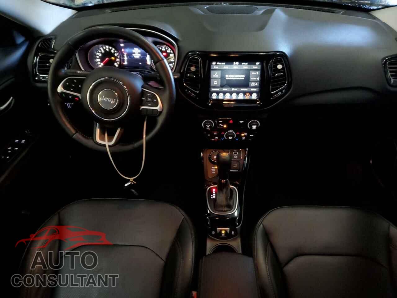 JEEP COMPASS 2020 - 3C4NJDCB7LT204325