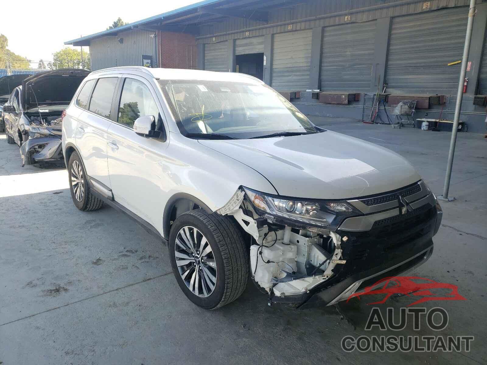 MITSUBISHI OUTLANDER 2020 - JA4AD3A33LZ028355