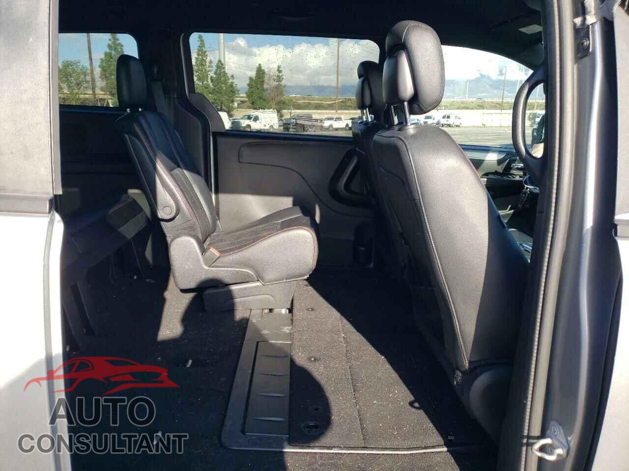 DODGE CARAVAN 2016 - 2C4RDGEG9GR225379