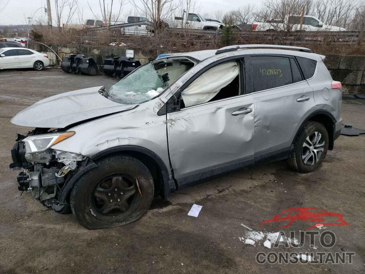 TOYOTA RAV4 2018 - JTMBFREV2JJ204634