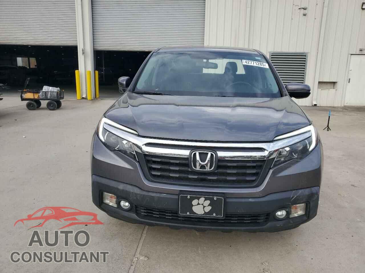 HONDA RIDGELINE 2017 - 5FPYK2F61HB011324